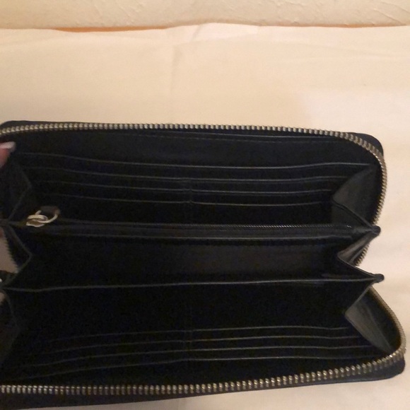 Coach Wallet - Picture 3 of 5